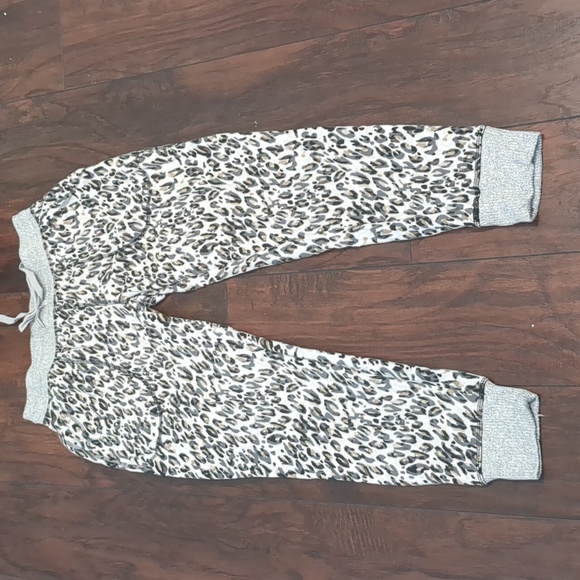 NWT Karen neuburger pajama set - Picture 3 of 4